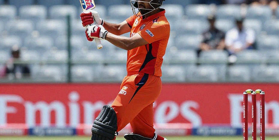 कप्तानी का हस्तांतरण और सदर्लैंड का चौथा ओवर: WBBL|12 के पहले मैच में छिपा वो आँकड़ा